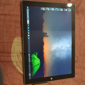 Surface Pro 3 I5-4300U 2.50GHz, 8GB RAM, 256GB SSD - Picture 1 of 5