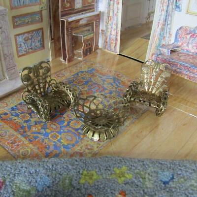 LOTE CESTA SILLA CASA DE MUÑECAS ANTIGUA ORO CASA DE MUÑECAS Miniatura Joyería Victoriana Foto 1 de 4