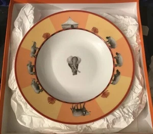 Rare Hermes ‘Africa’ Yellow Soup Bowl 22.8cm Diameter Boxed  Excellent Condition - Picture 1 of 12