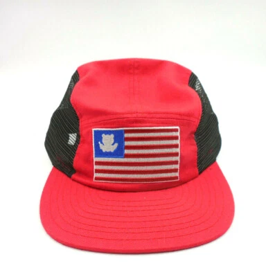 Entree LS 旗子带熊红色可调节网眼帽 — 第 1/3 张图片