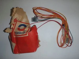 NOS GM DELCO Power Antenna Harness & Switch 1984-1987 Corvette NEW 84 85 86 87 - Foto 1 di 5