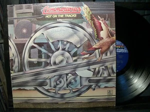COMMODORES Hot On The Tracks LP 1976 Motown - Picture 1 of 2
