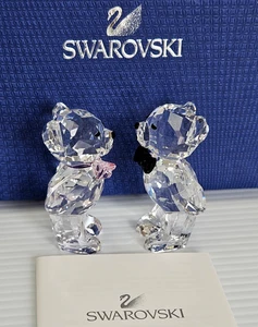 RARE NEW (boxed) Swarovski 2012 Kris Bear THE FIRST KISS 1114098 Cake Topper - Picture 1 of 22