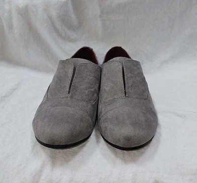 Zapatos sin cordones ALDO de gamuza sintética mocasines planos grises para mujer talla 6,5 nuevos en caja Foto 1 de 4