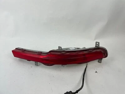 Luz trasera de parachoques lado del pasajero Kia Sportage 2011 2012 2013 11 12 13 diestro  Foto 1 de 4