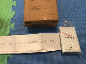 Niles Irw-1 Wall Mount Infrared Emitter IR White NEW NOS - Picture 1 of 1