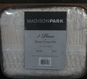 MADISON PARK QUEEN 3 PC DUVET COVER SET - SHABBY CHIC - IVORY - Picture 1 of 4