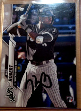 Luis Robert Autographed Rookie Card 2020 Topps  COA -Holo Stamped #392