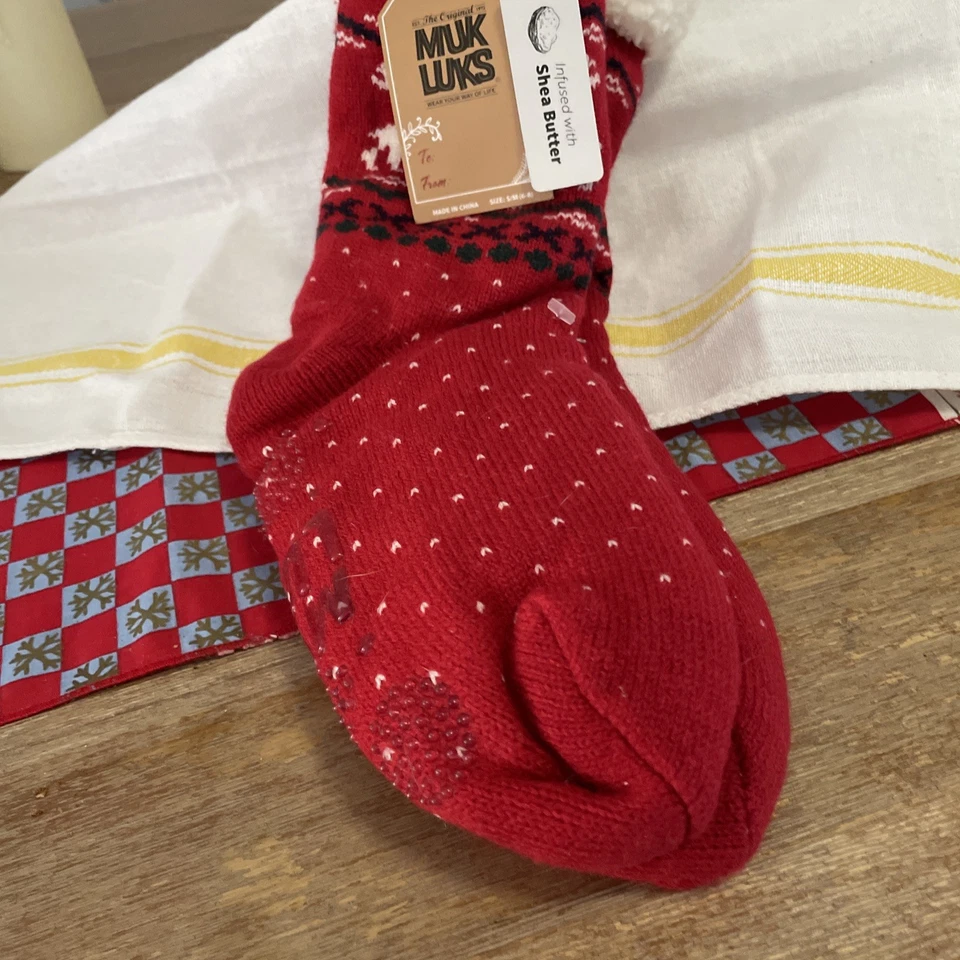 Calcetines Zapatilla Muk Luks Manteca de Karité Estilo Cabina Rojo Talla S/M (6-8) Reno Nuevos Foto 1 de 4