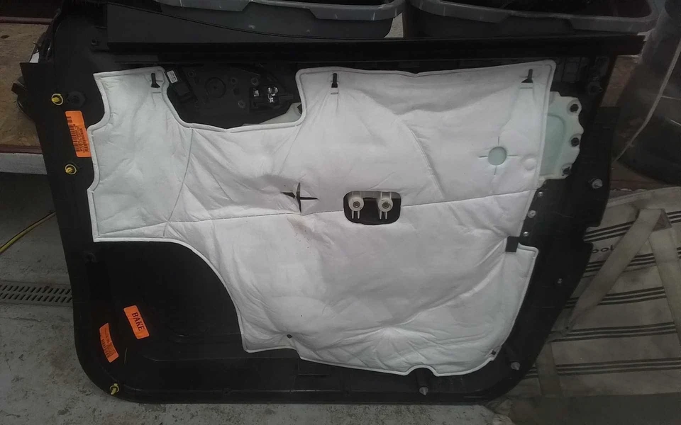 15 16 17 18 19 20 21 22 GMC GMC CANYON Front Door Trim Panel Driver Foto 1 de 2