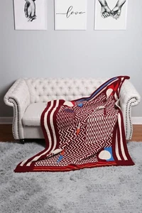 P/S New Geometric Pattern Luxury Soft Throw Blanket·50x 60·Super Soft·ComfyLuxe - Picture 1 of 11