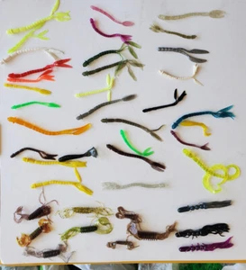 Plastic Worms Lot - Soft Plastic Baits - Worms & Creature - 2000+ Qty - Haddocks - Picture 1 of 2