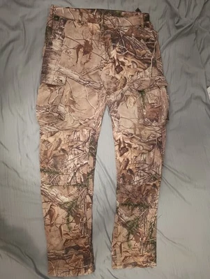 Vintage Game Winner Real Tree Camo Pants Size Medium - Image 1 of 4