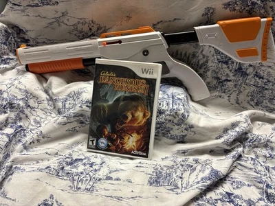 Cabela's Dangerous Hunts 2011 With Gun Controller (Nintendo Wii, 2010) - Image 1 of 4