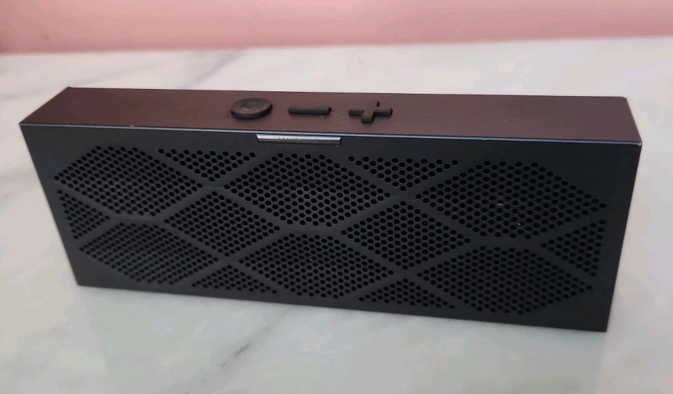 Altavoz Bluetooth Jawbone Mini Jambox J2013 - Funciona muy bien - Negro Foto 1 de 3