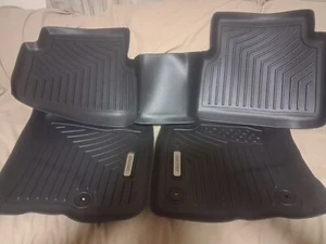 Juego de alfombrillas de coche para Ford Maverick 2022-2025 moldeadas en 3D TPE para todo tipo de clima - Imagen 1 de 4