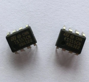 10PCS TS555CN 555 DIP8 ST IC, TIMER BASSA POTENZA CMOS NUOVO - Foto 1 di 1
