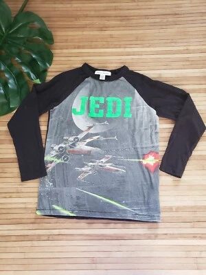 Camiseta Raglan Gráfica GapKids Boys Junk Food Star Wars JEDI L/S Tamanho M (8-9)  - Imagem 1 de 4
