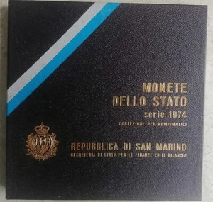 SAN MARINO DIVISIONALE MONETE 1974 CON ARGENTO - Foto 1 di 2