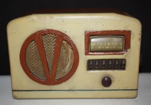 Truetone "Victory" V Tube Radio WWII 1942 Western Auto Stores -Very Rare - AS-IS - Picture 1 of 24