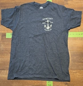 Newport Aquarium I Run A Tight Shipwreck Graphic T-Shirt Men's Size Large Gray - Picture 1 of 4