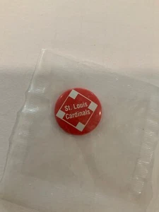 1984 ST. LOUIS CARDINALS CRANE KARTOFFELCHIP ANSTECKNADEL! VERSIEGELT!♨️♨️♨️ - Bild 1 von 3