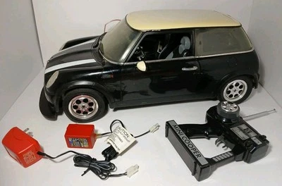 Works Fast Lane 9.6V R/C Car 24" Black and White Mini Cooper 1:6 Scale & Remote - Image 1 of 4