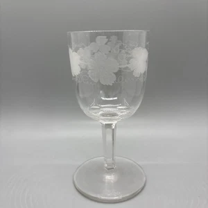 Early Gunderson Pairpoint Uvas 5" Copa de Vino Grabada Vástago Panelado B - Imagen 1 de 12
