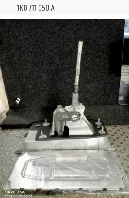 Conjunto de cambio de marchas original Volkswagen 1K0-711-050-A Foto 1 de 3