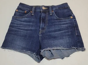 NEW WITHOUT TAGS Levis Womens High Rise Denim Shorts Dark Wash Cutoff SIZE 24 - Picture 1 of 7