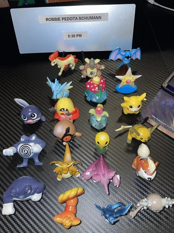 Pokémon Tomy Figures Cover