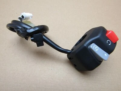 Yamaha VMAX 1700 2013 6,711 miles right handlebar switchgear (10473) - Image 1 of 4