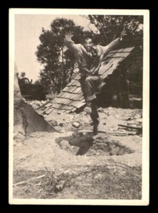 1964 Donruss Combat #40 Run For Cover VG