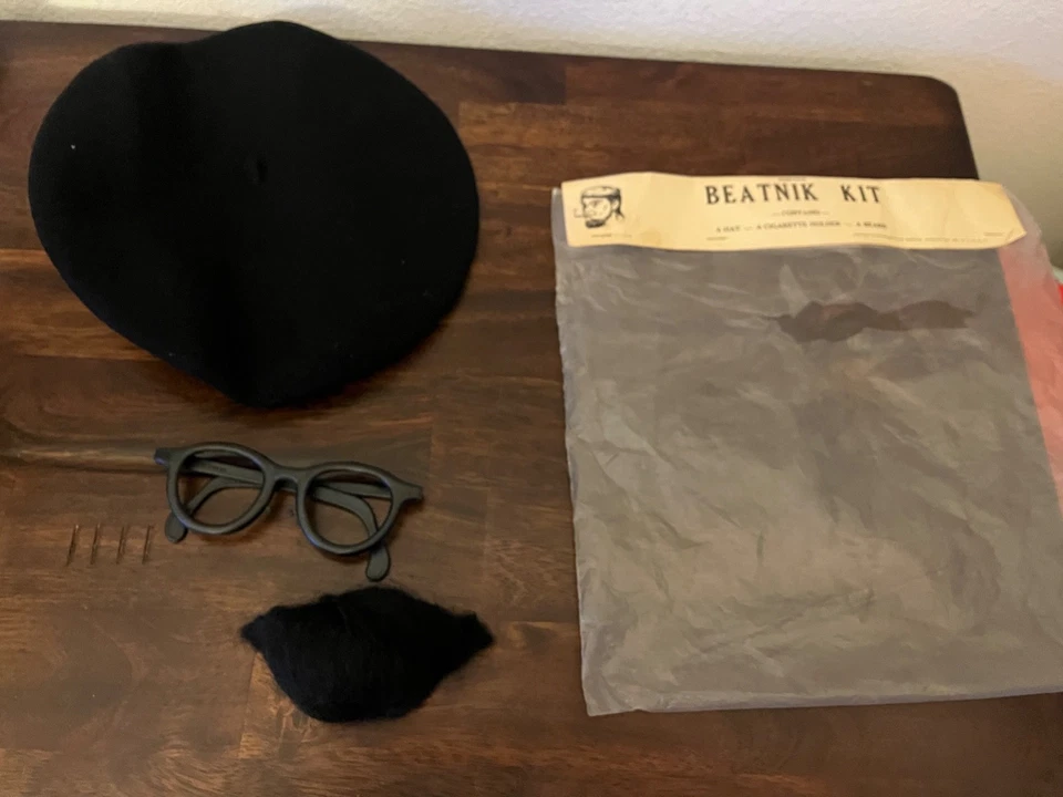 Kit Beatnik Vintage Años 50/60' - Novedad Franco Americana - Disfraz de Halloween *Mis Foto 1 de 4