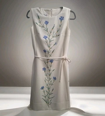 Vintage 1960s Serbin Muriel Ryan White Sleeveless Floral Mid Dress Silky Pin Up  - Image 1 of 4