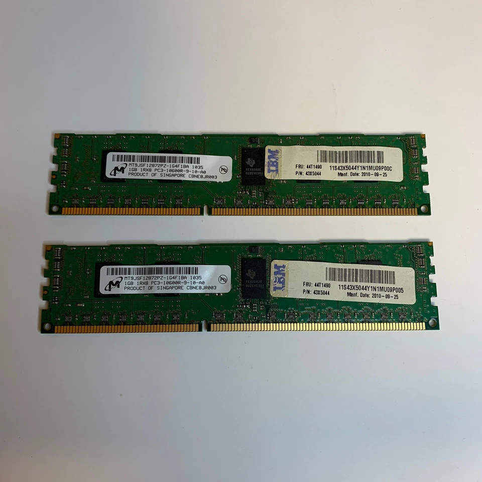 2 X 1GB IBM FRU: 44T1490 P/N 43X5044 1RX8 PC3-10600R-9-10-A0 DDR3 SERVER RAM - Image 1 of 1