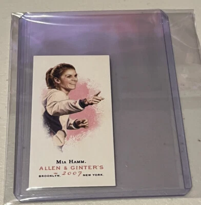 2007 Mia Hamm Allen and Ginter Bazooka Back /25 - Image 1 of 2