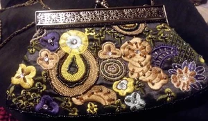NEW GLASSBEADS CHARMING BRASS PURSE W/ SNAP CLOSURE 2 LENGTHS Removable Chain - Picture 1 of 5