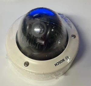 Refurfished Bosch VDN-495V03-20 DN Security Color Camera with Surface Mount Box - Picture 1 of 5