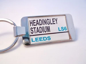LEEDS RHINOS STADIUM ROAD BADGE STREET SIGN KEY FOB KEYFOB KEYRING CHAIN GIFT - Picture 1 of 1