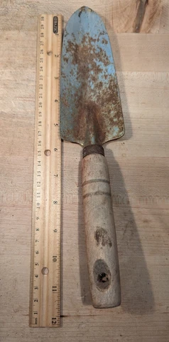 Vintage Garden Tool Hand Held Shovel Soil Gardening Flowers Vegetables Farm Cover