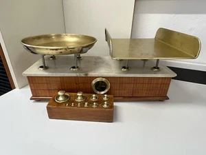 BILANCIA DA CUCINA/FARMACIA VINTAGE - Foto 1 di 11