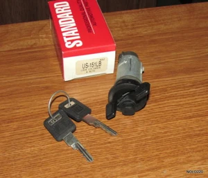 NEW Ignition Lock Cylinder & Keys Standard Motor US-151LB (J1030 DS869 B2) - Bild 1 von 6