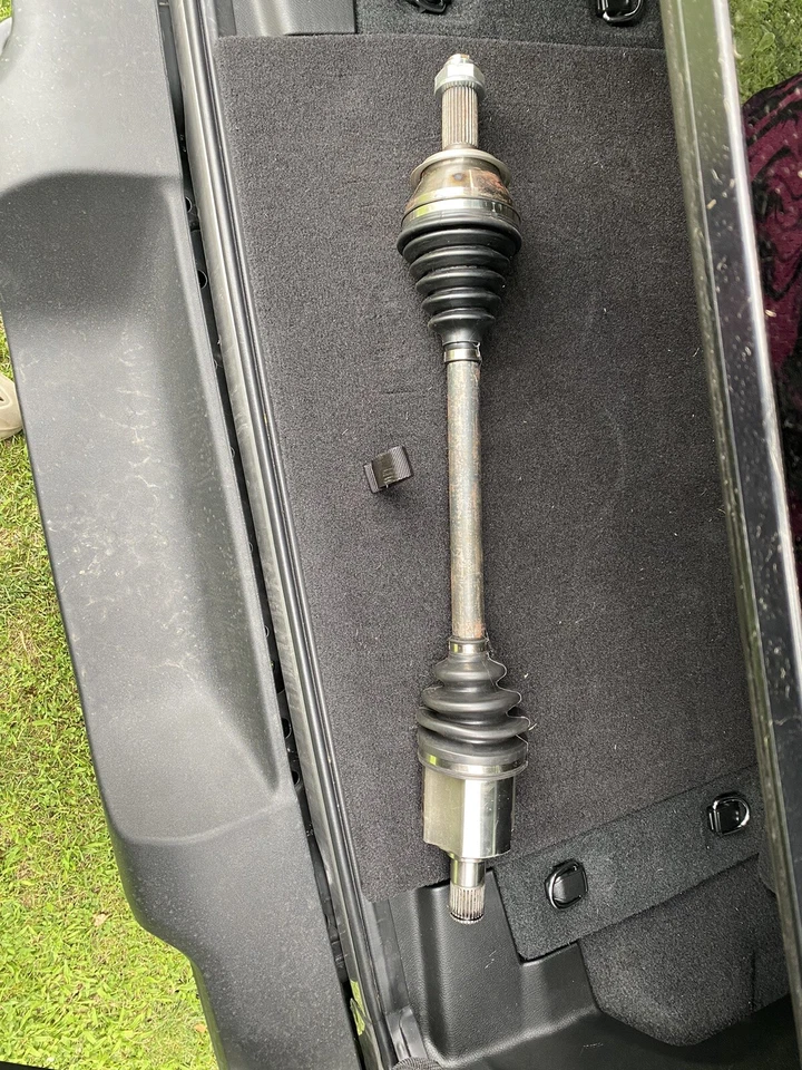 cv axle shaft front left — 第 1/1 张图片