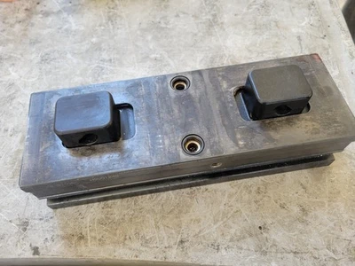 CHICK MBA 1030 QWIK LOK MILLING VISE - 4 " - Image 1 of 3