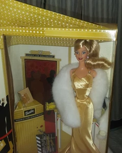 Hooray For Hollywood Barbie 2002 Mattel Sweet Romance con portachiavi scatola originale - Foto 1 di 5