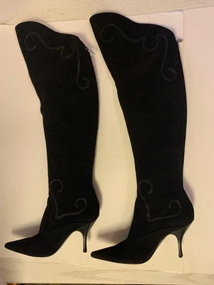 BOTAS SERGIO ROSSI GAMUZA NEGRA PELLE ROYAL OTN PUNTA CUCHILLO TALLA 39.5 Foto 1 de 4