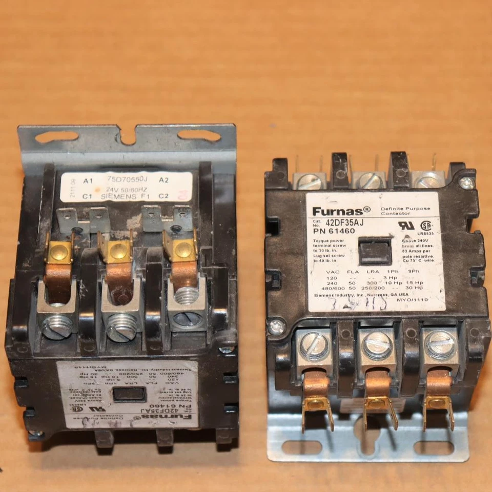 One Liebert Furnas Siemens Homer 42DF35AJ Contactor  24VAC Coil - Image 1 of 3