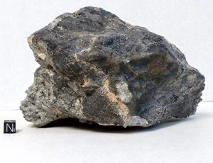 Riesiger Meteorit NWA xxxx Achondrit HED Gruppe Howardit Eukrit Diogenit 1765g - Picture 1 of 10