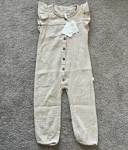 $42 Firsts by Petit Lem Toddlers Girl Jumpsuit Romper Size 24M One Piece Buttons - Picture 1 of 5